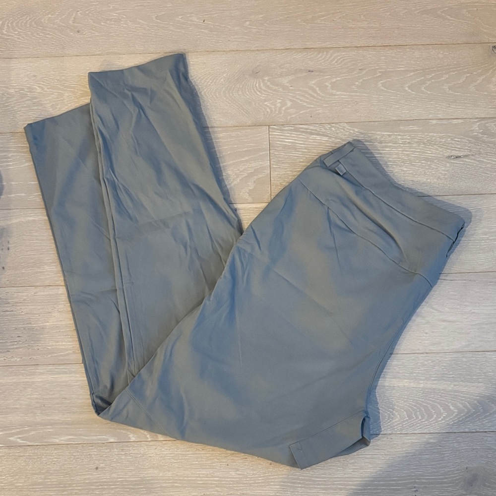 Lululemon Men's Gray Golf Pants